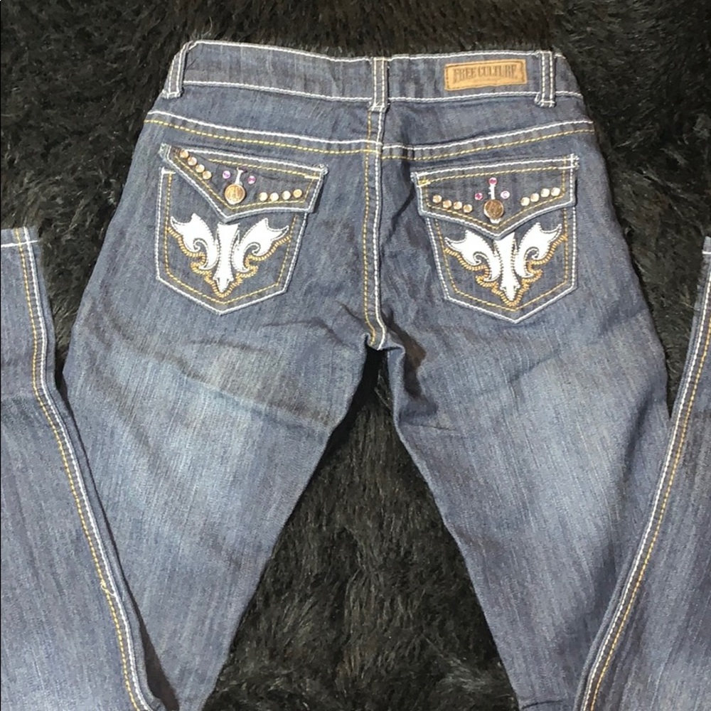 Jeans - Picture 3 of 5